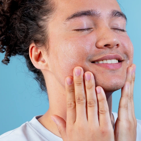 CLEARANCE! Hanhoo Men Blemish Moisturizer for Men, 60ml, NIB - Picture 5 of 6